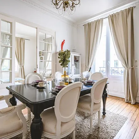 Clovis Luxueux Centre Au Pied De La Cathedrale Apartament Reims